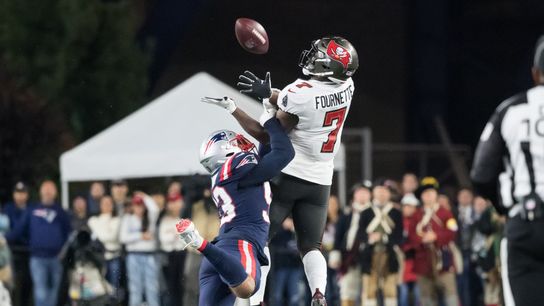 Bedard: Patriots in RB reality as they bring Leonard Fournette in for a workout taken at BSJ Headquarters (Patriots)